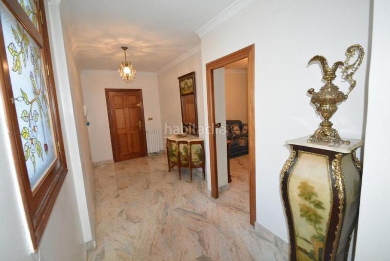 Foto b0a958ba-9fba-4854-a0d1-e9f4cf373a00. Ático en teodomiro 10 atico en venta , 5 dormitorios. en Orihuela