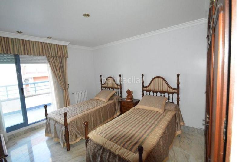 Foto c676e635-1d0b-42b9-9a70-38fb53e4f02f. Ático en teodomiro 10 atico en venta , 5 dormitorios. en Orihuela