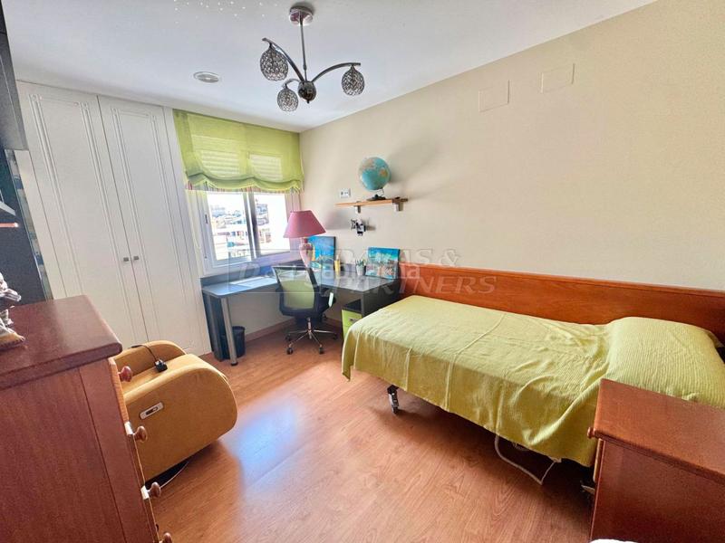 Foto 491fe6e5-d909-4ce6-b493-cb4886090f6a. Ático atico en venta en centro, 3 dormitorios. en Orihuela