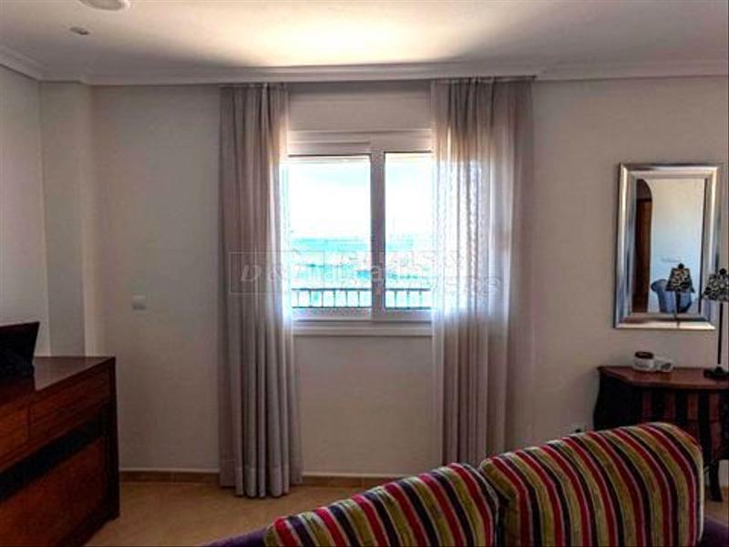 Foto 8357973a-5d49-43aa-aac3-3e2b8f3bf2cd. Pis amb aparcament a Centro - Muelle Pesquero Torrevieja