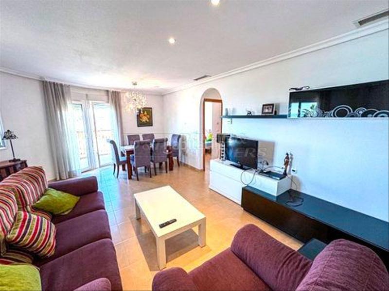 Foto bfe190fa-44ba-4430-9e14-aed92b53f137. Pis amb aparcament a Centro - Muelle Pesquero Torrevieja