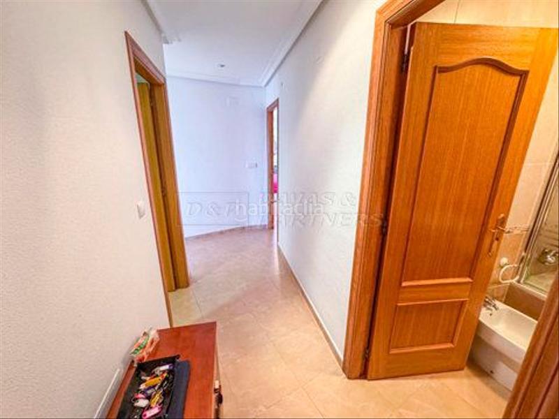 Foto e31bac80-9876-4ffd-b2b5-706bb7422763. Pis amb aparcament a Centro - Muelle Pesquero Torrevieja