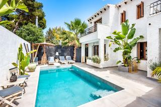 Reihenhaus in Punta Prima. Casa adosada en venta en punta prima, 5 dormitorios.