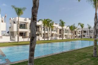 Casa a Los Balcones-Los Altos. Bungalow en venta en los balcones, 3 dormitorios.