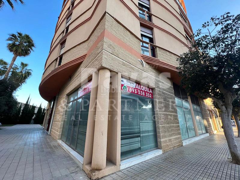 Foto 338b4ae6-5faa-4750-80b1-523f4413b7d2. Affitto locale commerciale in principe de asturias 4 in Orihuela
