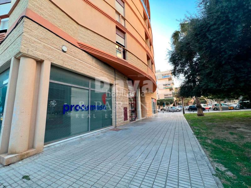 Foto 9c5f84e3-bb03-486a-82ca-ed978ccf0230. Affitto locale commerciale in principe de asturias 4 in Orihuela
