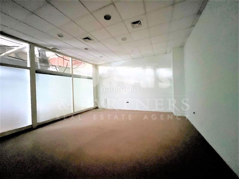 Foto 1be0739f-f0bb-4f67-8d2c-bcecd1744b2d. Location local commercial dans principe de asturias 4 dans Orihuela