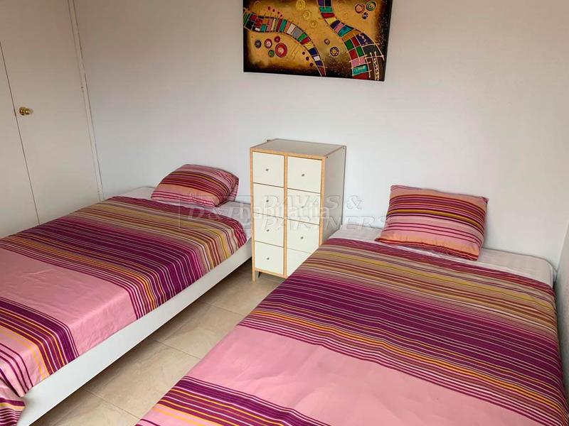 Foto 02d84256-0c08-4944-89ef-7a028e6004e3. Xalet amb aparcament a La Zenia Orihuela