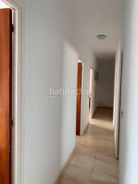 Foto 10e8923a-a013-4c2d-b596-7ec7302f2656. Xalet amb aparcament a La Zenia Orihuela