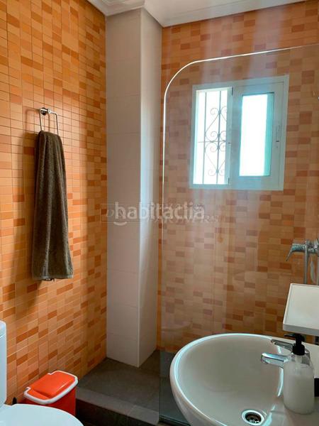 Foto 2517f86d-ed88-47cc-8e1d-32d756444d82. Xalet amb aparcament a La Zenia Orihuela