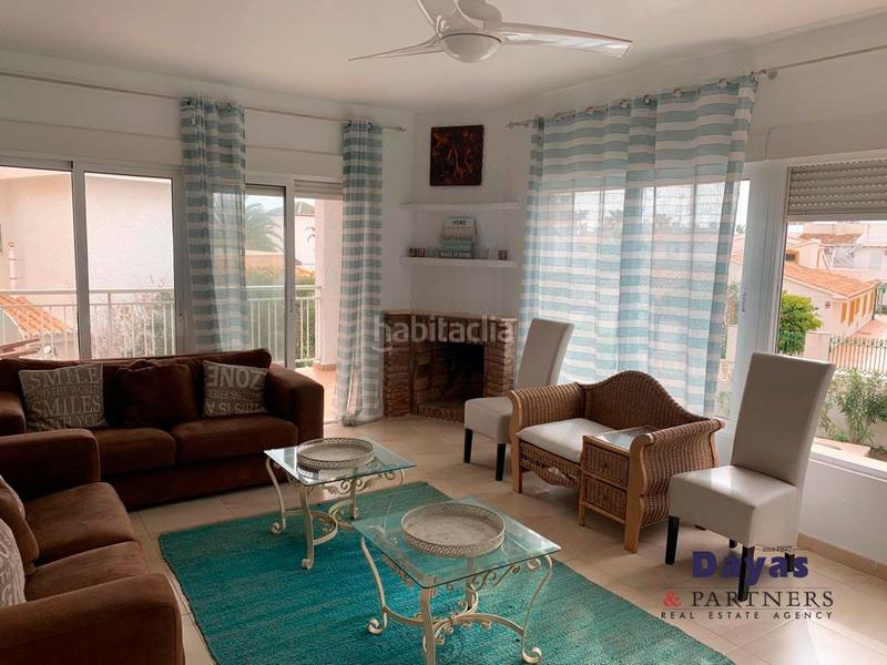 Foto 892a8e01-823d-4142-8f02-dad61769c5ce. Xalet amb aparcament a La Zenia Orihuela