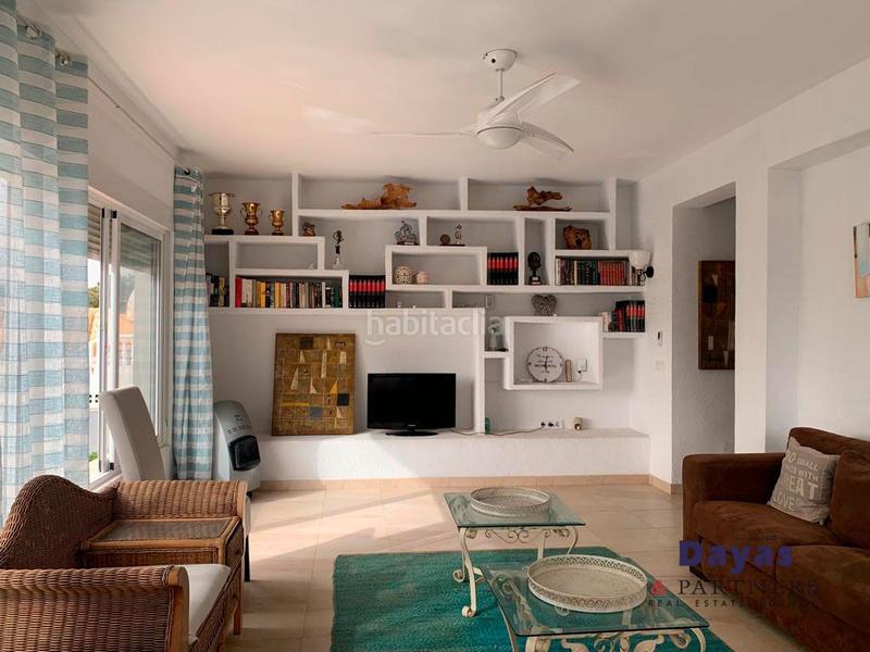 Foto b0f122d0-f245-4049-9380-7b8b4e888d85. Xalet amb aparcament a La Zenia Orihuela