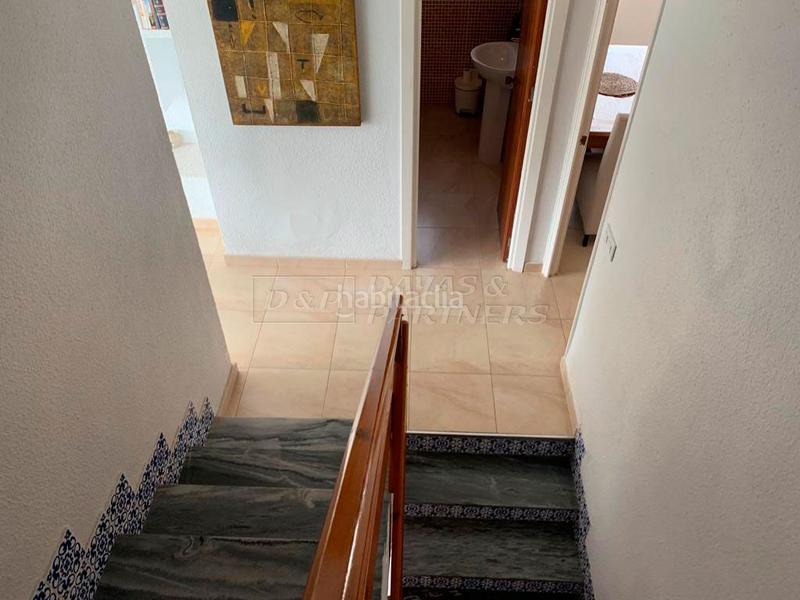 Foto b3f0f900-9986-438f-9baf-e616450a60c8. Xalet amb aparcament a La Zenia Orihuela