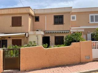 Maison jumelée à Cabo Cervera. Adosado en venta en cabo cervera, 3 dormitorios.