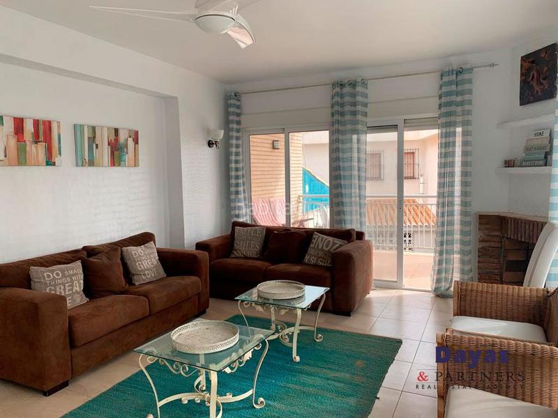 Foto 1b5fcbca-02fb-48c3-8dae-8f2957fc4f73. Chalet dans mayor 51 dans La Zenia Orihuela