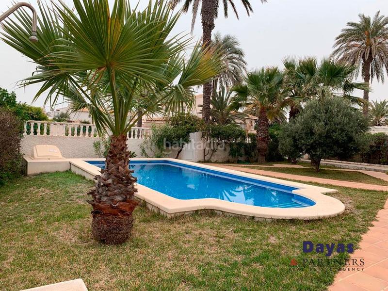 Foto 4aba0c6a-b2cc-4854-a028-2ea8d842e262. Chalet dans mayor 51 dans La Zenia Orihuela