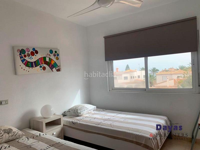 Foto ecc464ba-ad9c-4485-86a5-107aa5f47fc1. Chalet dans mayor 51 dans La Zenia Orihuela