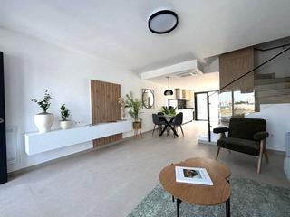 Casa adossada a Rafal. Adosado en venta en rafal, 4 dormitorios.