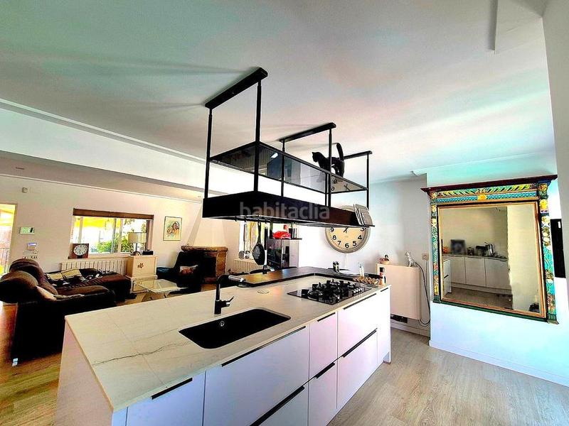 Foto fa0bb6dd-995d-4029-8525-58b98fe5d4d7. Chalet con parcheggio piscina in Pueblo-Ubanizaciones Alfàs del Pi (l´)