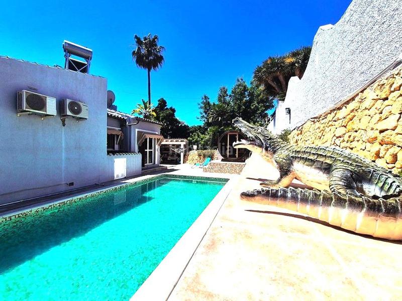 Foto fcf4423b-1e70-4323-b517-8a35f36b4f4c. Chalet con parcheggio piscina in Pueblo-Ubanizaciones Alfàs del Pi (l´)