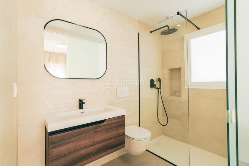 Foto 30ab6832-b5a9-4e19-9ea3-11dcd14f32ab. Chalet avec parking piscine dans Pilar de la Horadada ciudad Pilar de la Horadada