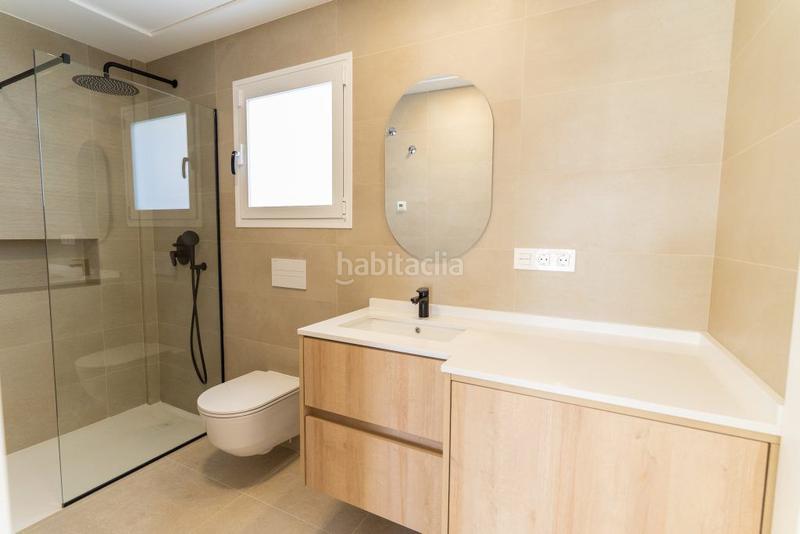 Foto 43962d8b-0ce0-406e-9a96-15a2ecf4f1c1. Chalet avec parking piscine dans Pilar de la Horadada ciudad Pilar de la Horadada