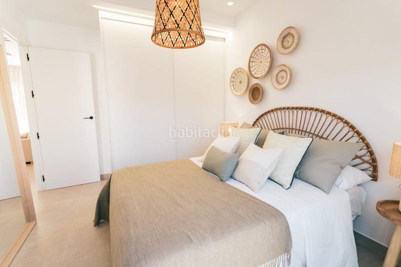 Foto defbb3b2-ac5f-4544-96d1-8342cd1d09a5. Chalet avec parking piscine dans Pilar de la Horadada ciudad Pilar de la Horadada