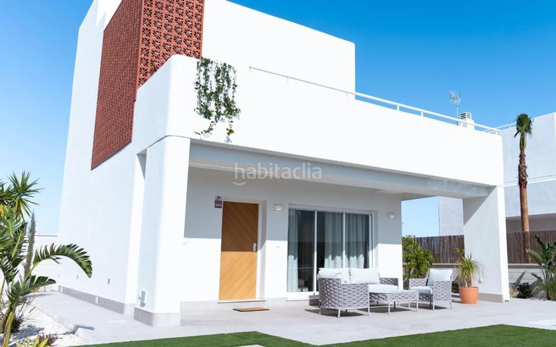 Foto e7bd58cd-68f6-4aae-a7f1-71f7e974809c. Chalet avec parking piscine dans Pilar de la Horadada ciudad Pilar de la Horadada