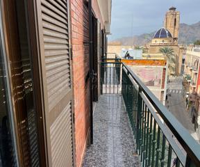 Appartement à Orihuela Ciudad. Piso en venta en centro, 5 dormitorios.