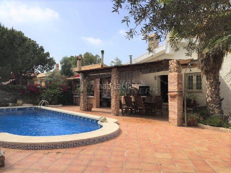 Foto 369a28f6-68b8-415e-ae78-b106f025d66c. Chalet in raúl fernandez gímenez 45 in Los Balcones-Los Altos Torrevieja