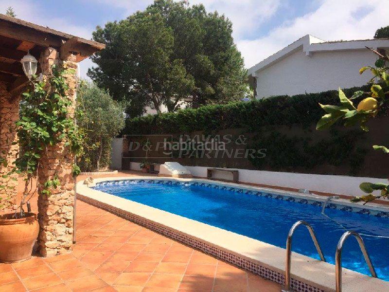 Foto 73e55265-c625-4e54-8f3e-6af3536932e8. Chalet in raúl fernandez gímenez 45 in Los Balcones-Los Altos Torrevieja