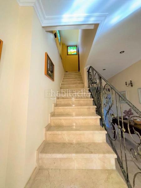 Foto 08dd8e81-fed2-42a5-a2e0-ec1e199d992b. Chalet villa en venta en centro, 5 dormitorios. en Orihuela