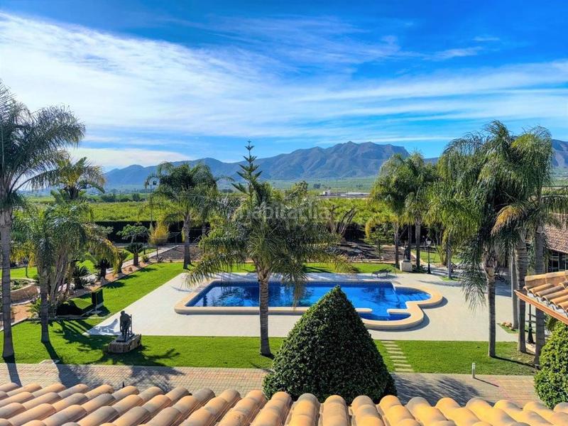 Foto 90b900c2-128f-4819-82c5-4dd969d75c01. Chalet villa en venta en centro, 5 dormitorios. en Orihuela