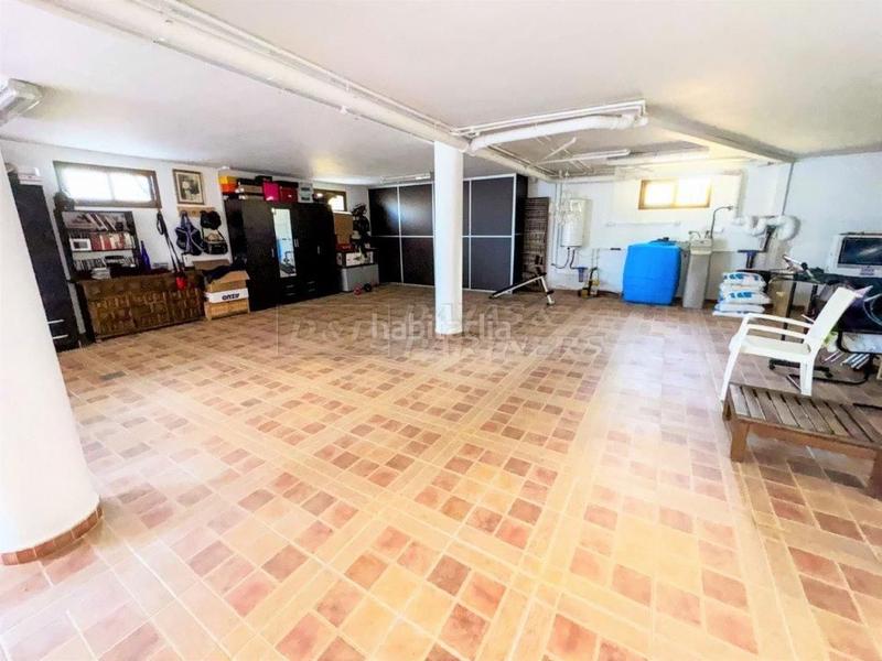 Foto e5d750e2-ab51-416e-8bc0-3d2f4a4a1bc5. Chalet villa en venta en centro, 5 dormitorios. en Orihuela