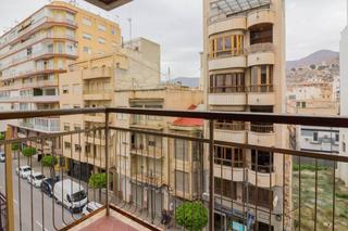 Pis a Orihuela Ciudad. Piso en venta en centro, 3 dormitorios.