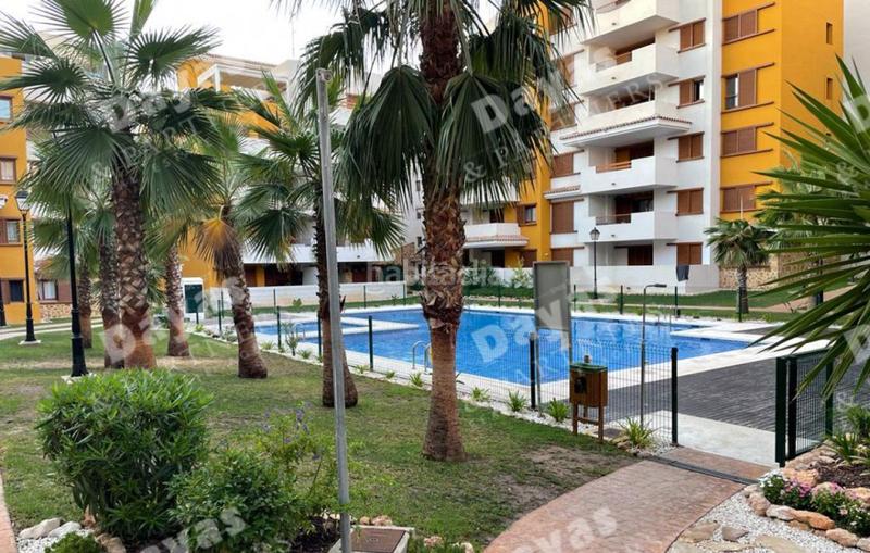 Foto 1879fe36-c62d-4c6b-aca3-fd6d6895f23e. Appartement avec chauffage parking piscine dans Punta Prima Torrevieja