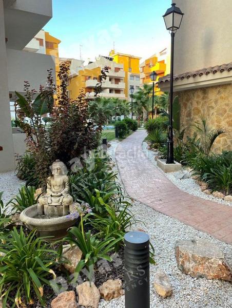 Foto 23cc2cae-c7ca-4393-b1f3-ba42811ed8cc. Appartement avec chauffage parking piscine dans Punta Prima Torrevieja