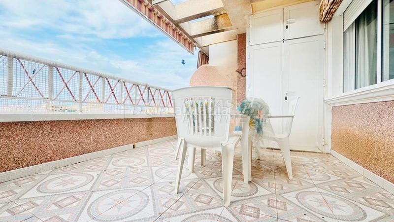 Foto 85625238-7b24-4111-bff9-dcce67934c64. Attico in pedro lorca 69 in Las Piscinas Naturales Torrevieja