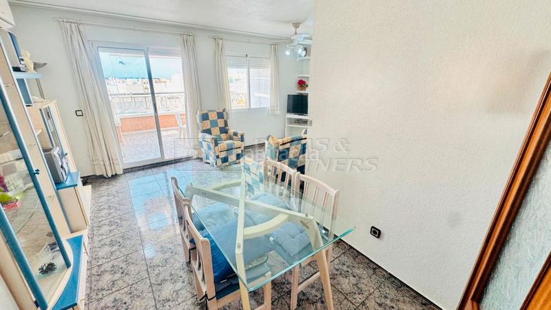 Foto bfdd8b64-d23f-41e6-9fde-2af0359455ee. Attico in pedro lorca 69 in Las Piscinas Naturales Torrevieja