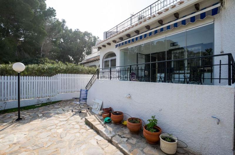 Foto d015a5a7-0818-4865-8886-4ab1673706c0. Chalet  en venta en playa flamenca, 3 dormitorios. en Orihuela