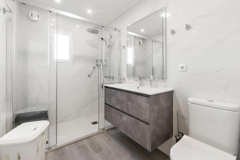 Foto df2a3748-5feb-4075-854e-ffe12ab55c65. Chalet  en venta en playa flamenca, 3 dormitorios. en Orihuela