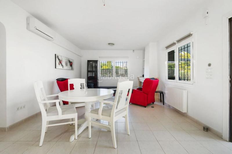Foto f1fa370c-e377-4b4e-ba82-4fd0a11cf1ff. Chalet  en venta en playa flamenca, 3 dormitorios. en Orihuela