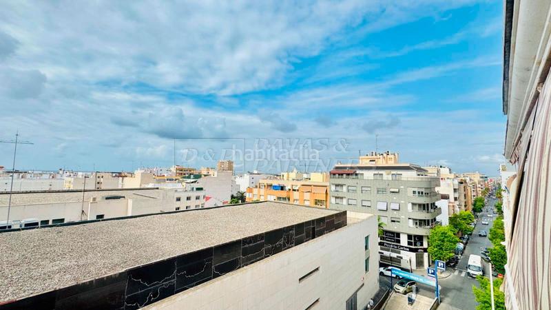 Foto 06af048a-2b68-4233-90fc-6fbb2c399af7. Dachwohnung in pedro lorca 69 in Las Piscinas Naturales Torrevieja