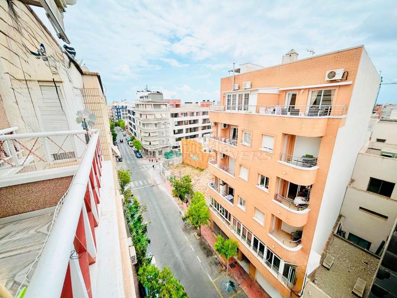 Foto b0c3c856-636a-4c18-a492-a71defb16794. Dachwohnung in pedro lorca 69 in Las Piscinas Naturales Torrevieja