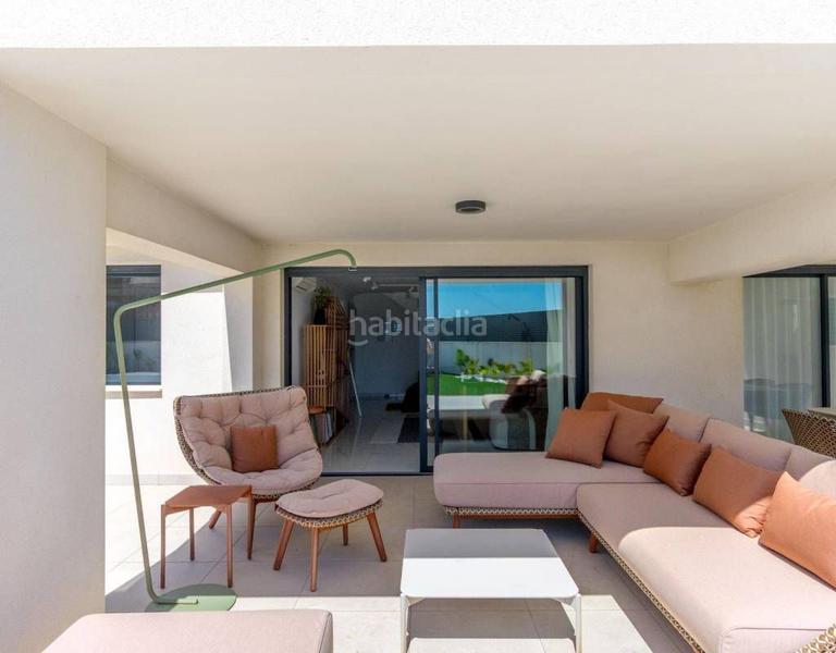 Foto 8960a3f4-d338-4176-b8b0-05b5f1f338c7. Chalet mit parking pool in La Veleta Torrevieja