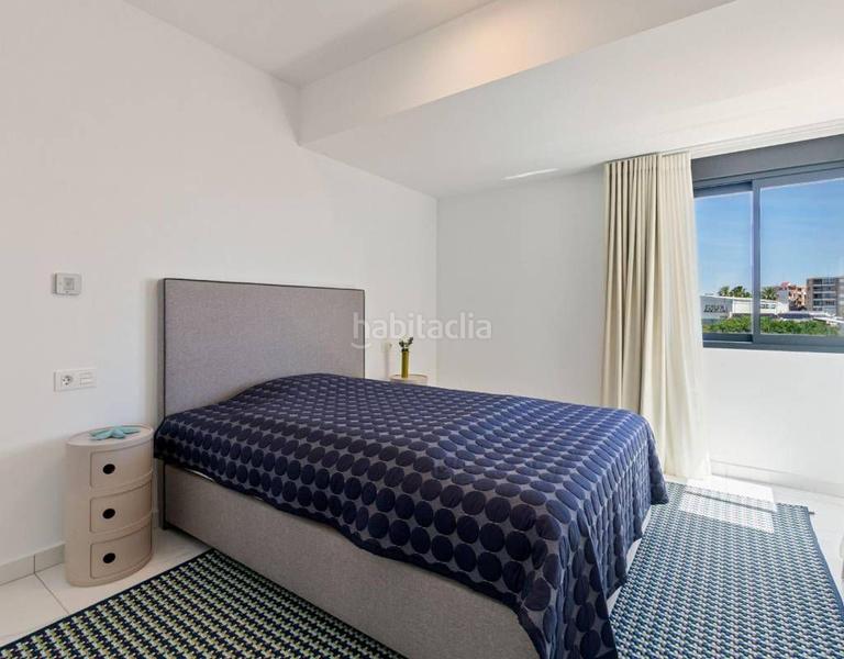 Foto d168b787-8714-4831-b530-e7936d6479cb. Chalet mit parking pool in La Veleta Torrevieja