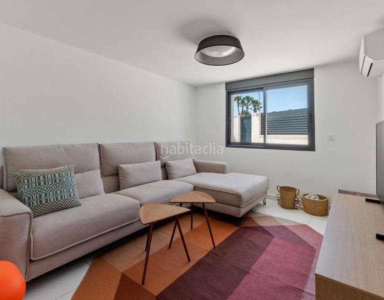 Foto f3fbf376-48d6-42f0-89d7-1841eb0e9a55. Chalet mit parking pool in La Veleta Torrevieja