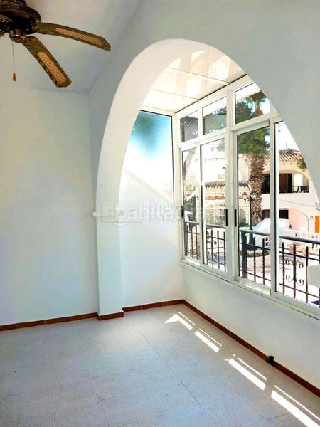 Foto 3e67726e-2c35-4140-bd90-baf67d810b87. Casa a schiera con piscina in Aguas Nuevas Torrevieja