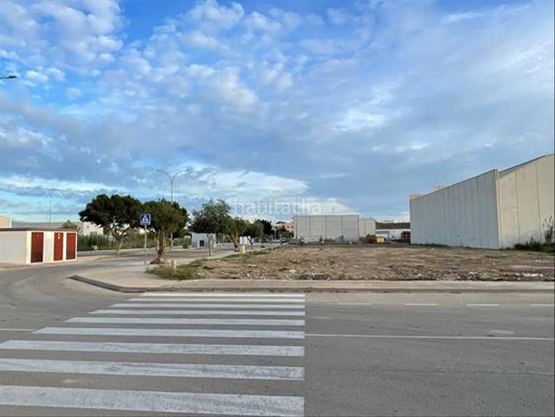 Foto f9c0c658-e707-4668-80a7-f03d0bb43b78. Solar industrial en antonio arques hurtado parc. ind. en venta en rafal. en Orihuela