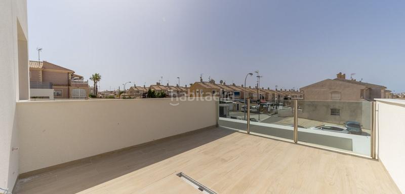 Foto 79108c95-327a-44ca-8a4b-56e4fe6a8b1a. Chalet  en venta en Aguas Nuevas, 3 dormitorios. en Torrevieja